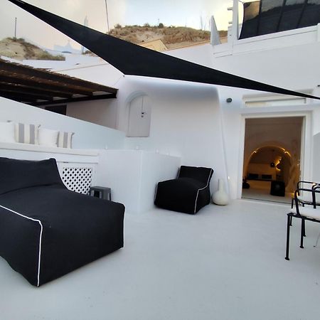 The Magic Luxury Cave Suites Vóthon 외부 사진