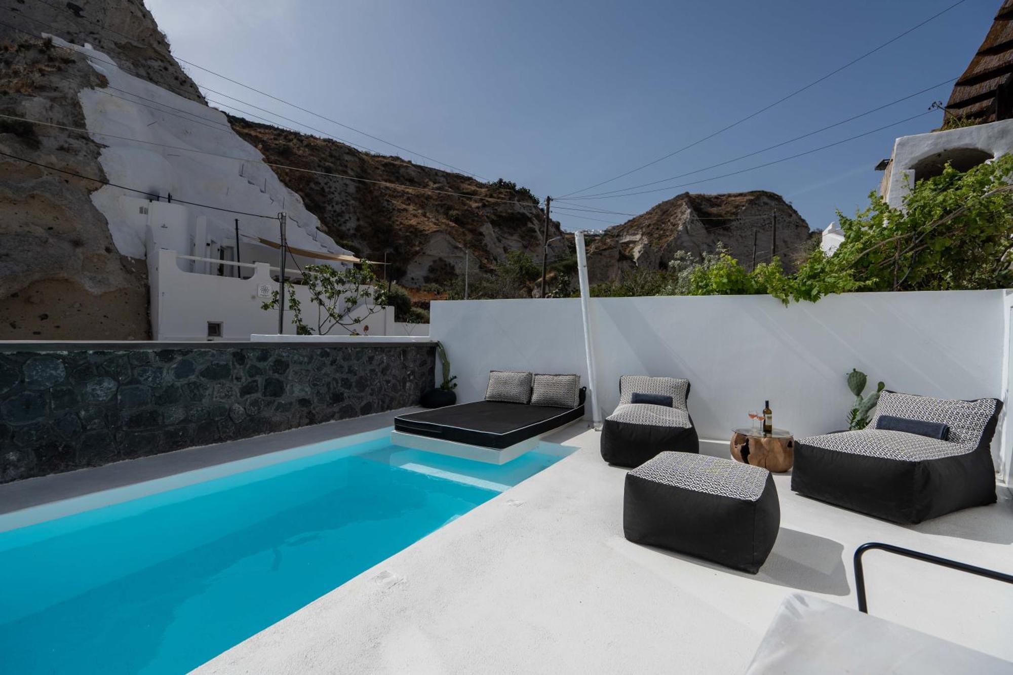 The Magic Luxury Cave Suites Vóthon 외부 사진