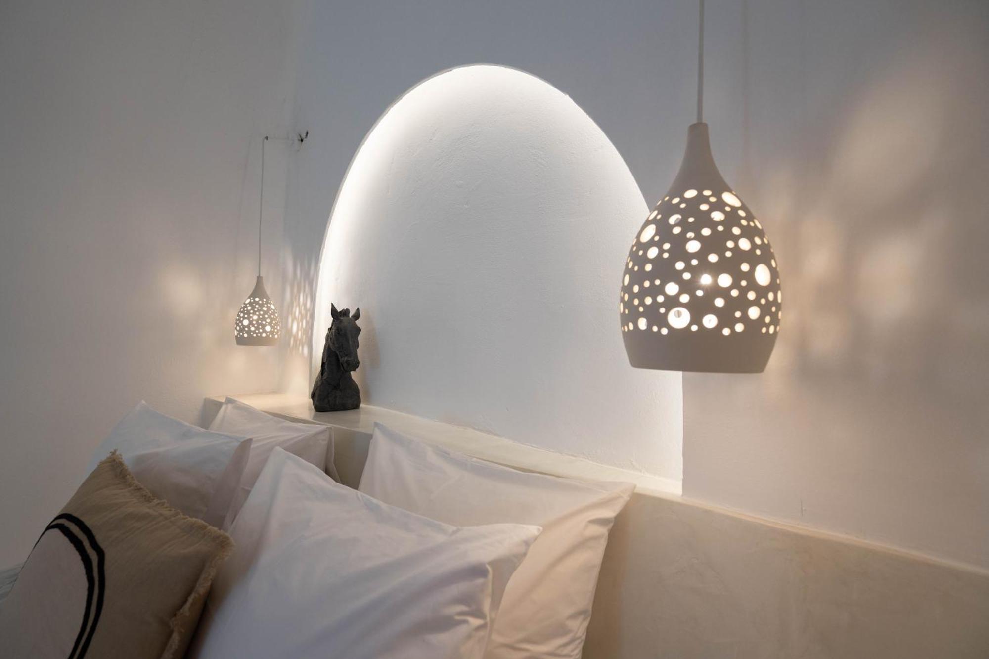 The Magic Luxury Cave Suites Vóthon 외부 사진