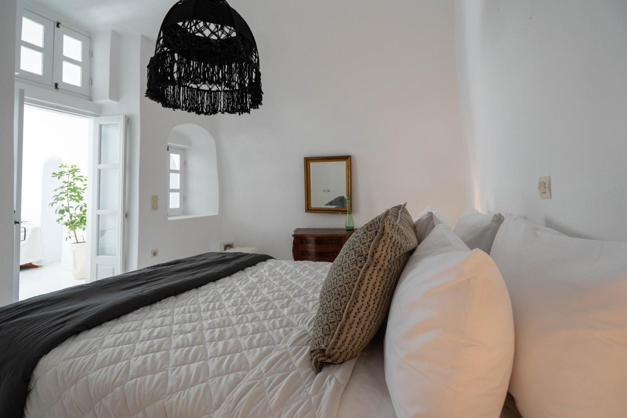The Magic Luxury Cave Suites Vóthon 외부 사진