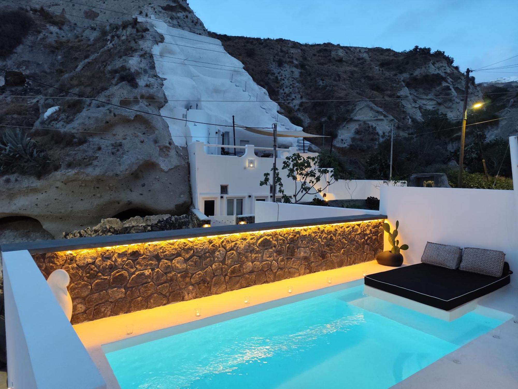 The Magic Luxury Cave Suites Vóthon 외부 사진