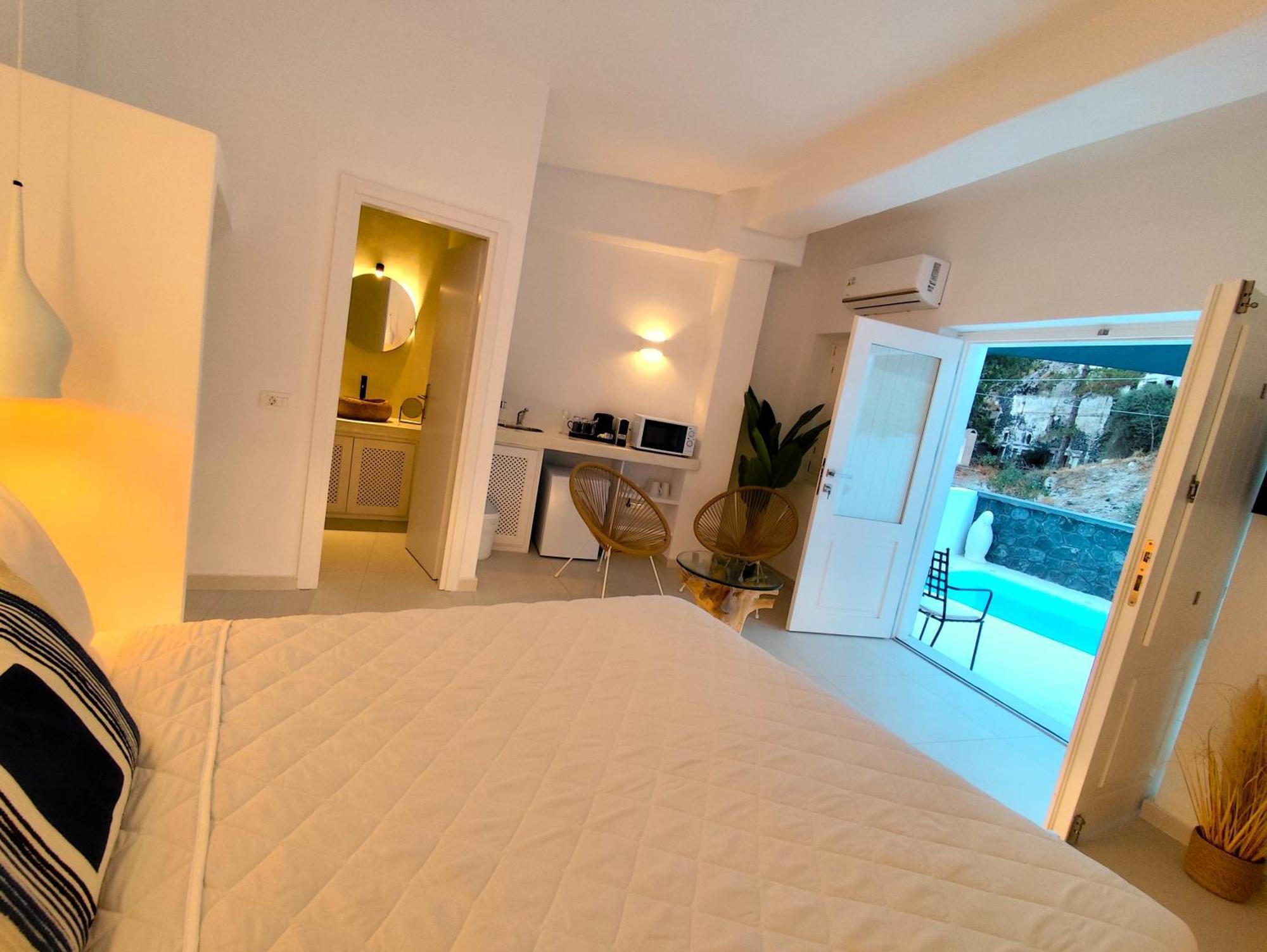 The Magic Luxury Cave Suites Vóthon 외부 사진