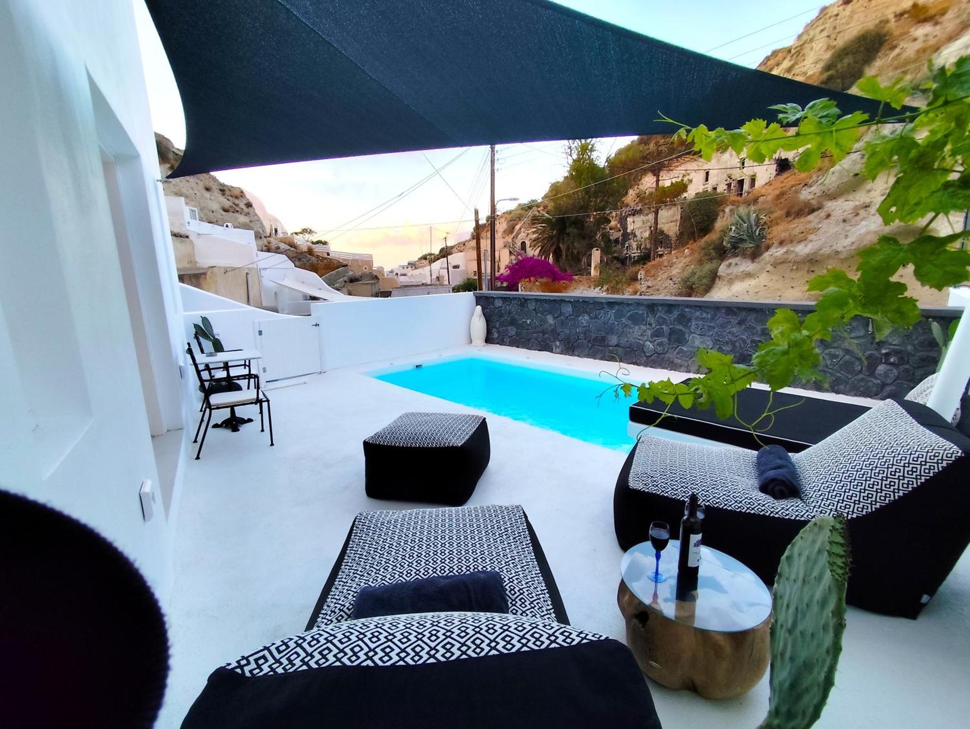 The Magic Luxury Cave Suites Vóthon 외부 사진