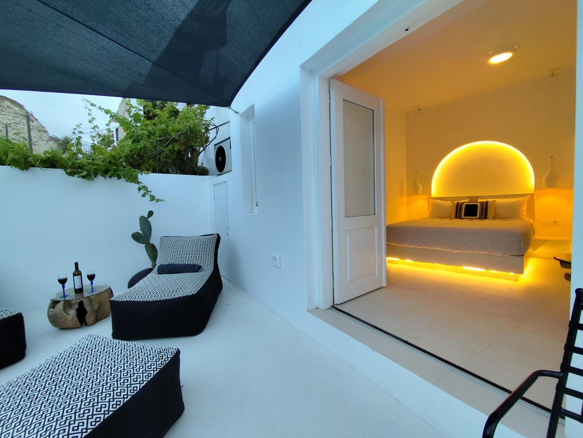 The Magic Luxury Cave Suites Vóthon 외부 사진