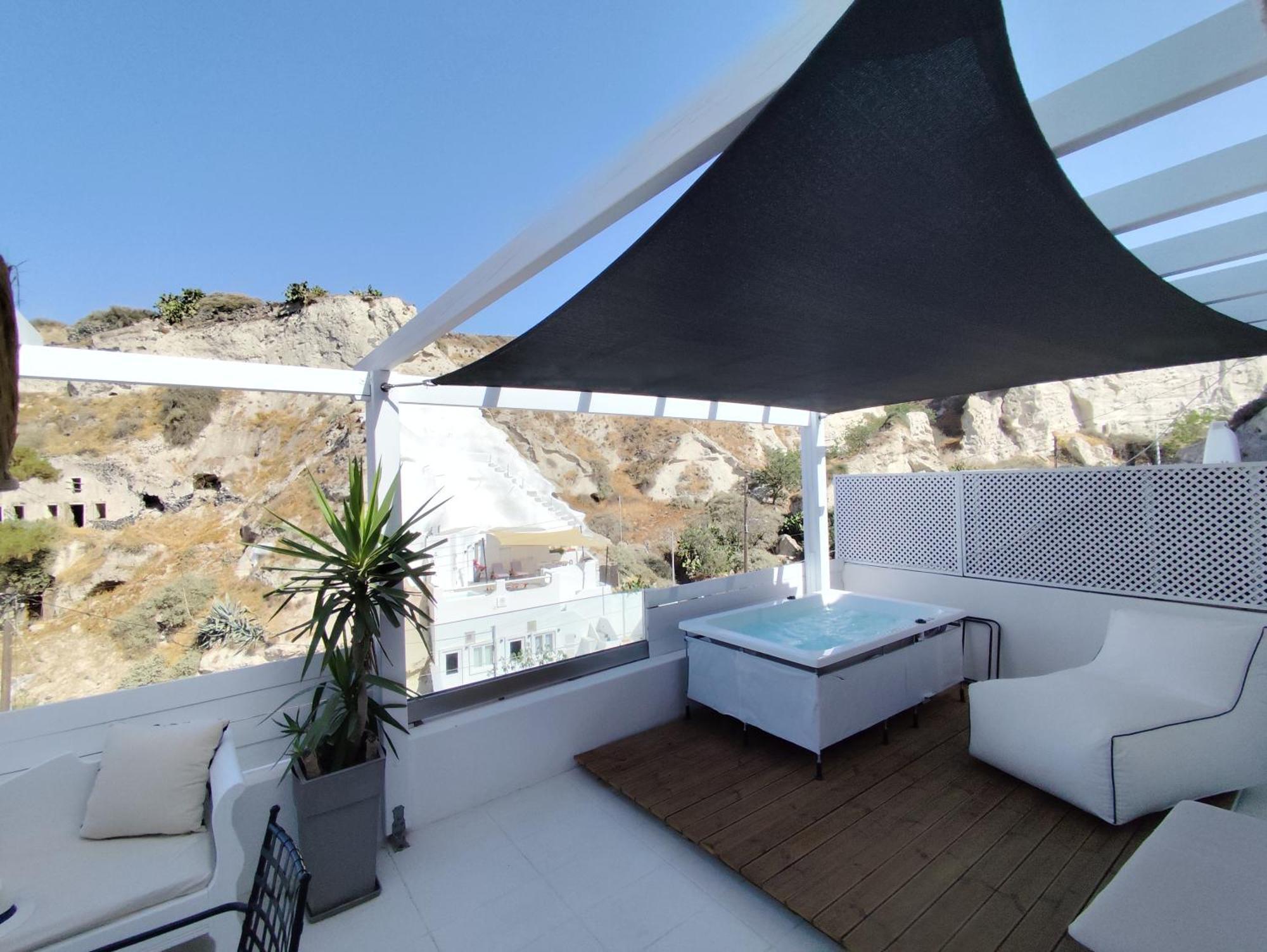 The Magic Luxury Cave Suites Vóthon 외부 사진